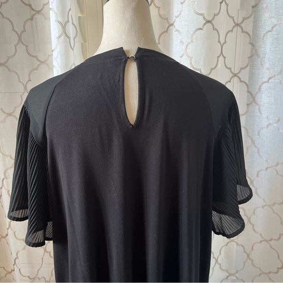 Cable & Guage Woman Black Blouse Chiffon Sheer  Pleated Flutter Sleeves 1X - Picture 3 of 8